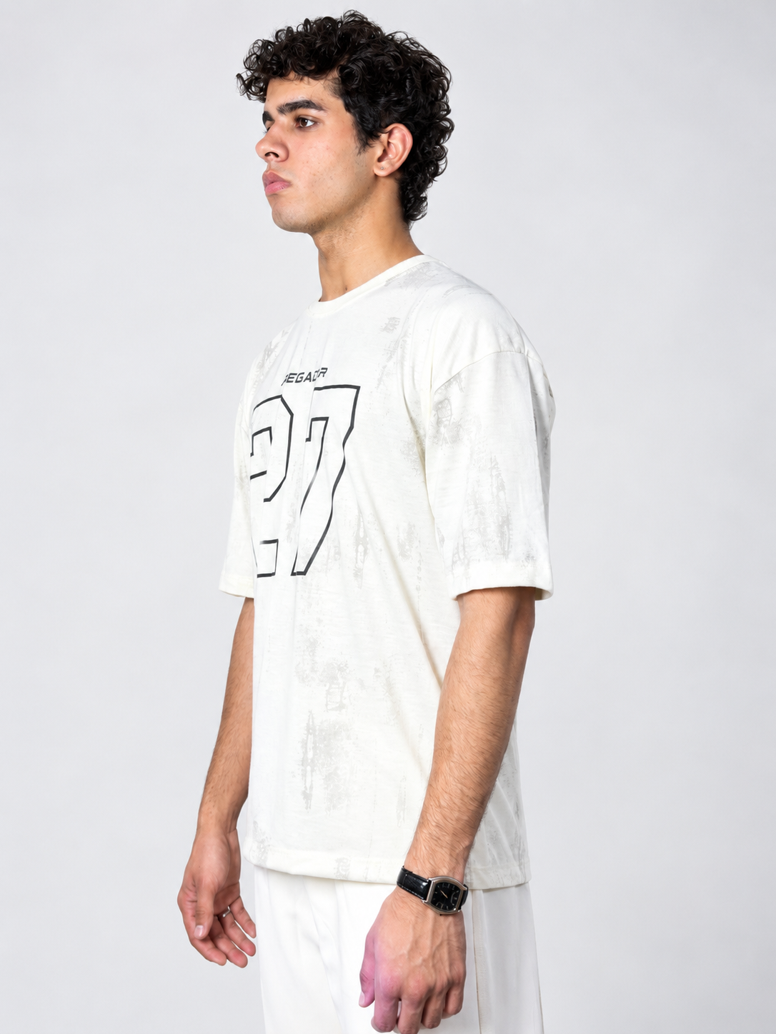 Pegador 27 Graphic Oversized T-Shirt – Off White