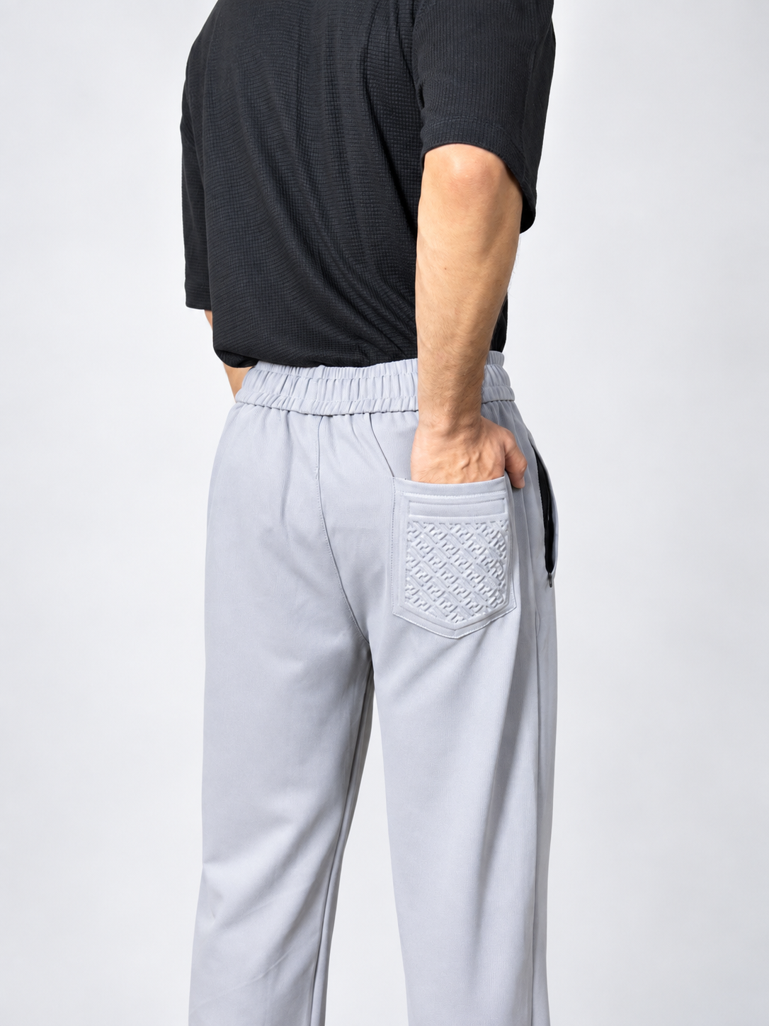 Men’s Gray Relaxed-Fit Knitted Waffle Trouser – Textured Pocket Detail